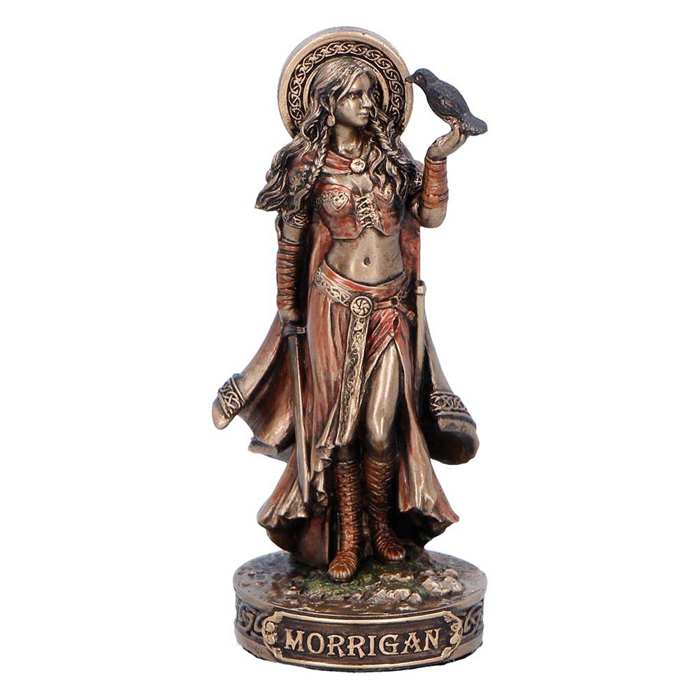 Morrigan and Crow mini 8.2cm